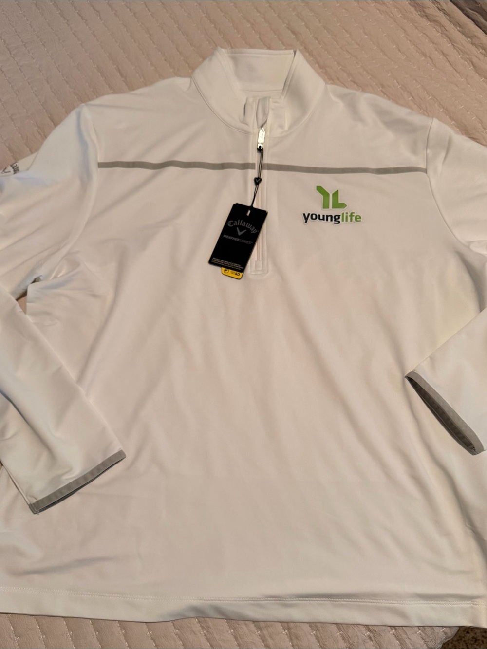 Young Life White 1/4 Zip Pullover with Lime Logo Callaway L Men’s